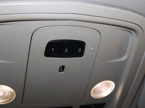 Used 2019 Cadillac XTS Luxury image 24