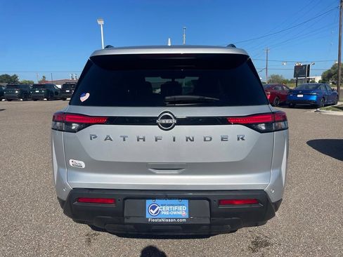 Certified 2025 Nissan Pathfinder SV FWD image 6