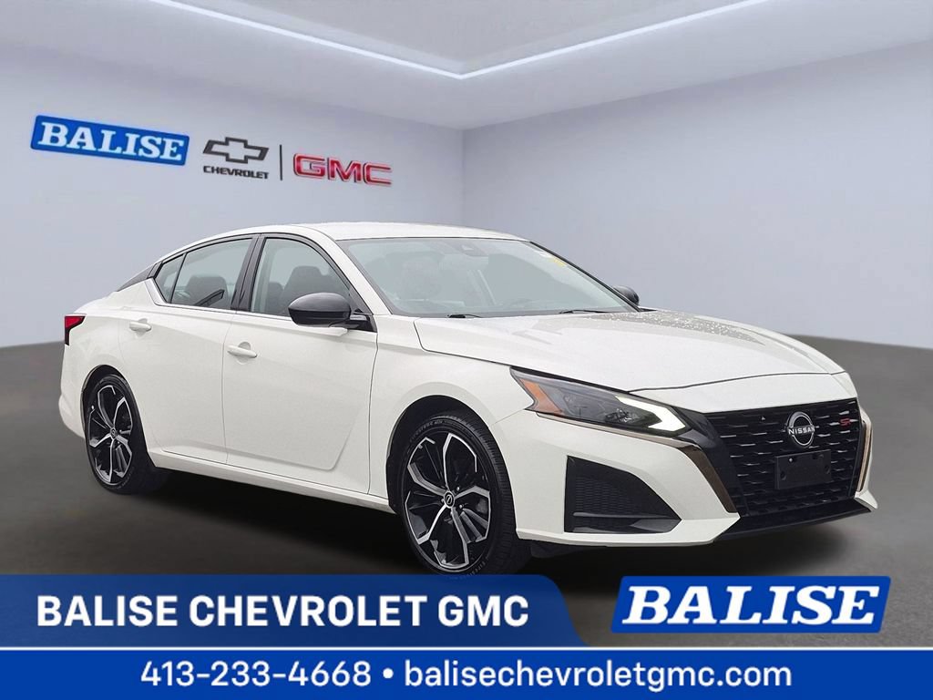 Used 2024 Nissan Altima 2.5 SR FWD 360° Tour