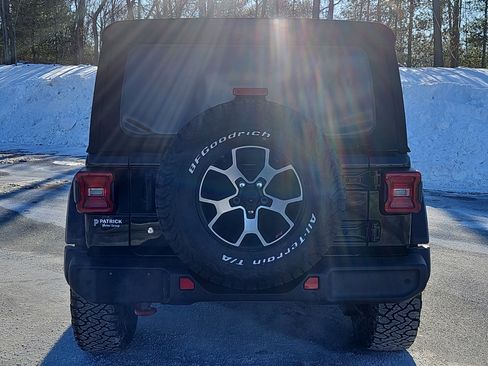 Used 2018 Jeep Wrangler Unlimited Rubicon image 27