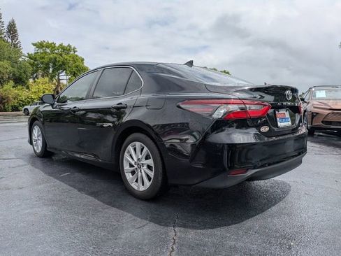 Used 2024 Toyota Camry LE w/ Convenience Package image 6