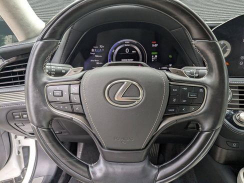 Certified 2022 Lexus LS 500h AWD w/ Luxury Package image 9