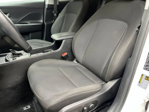 Used 2024 Hyundai Kona SEL AWD/4WD image 19