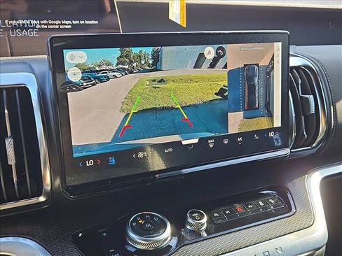 New 2027 Ford Expedition Platinum w/ Stealth Appearance Package AWD/4WD image 13