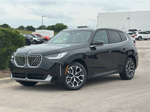 New 2026 BMW X3 xDrive30 w/ Premium Package AWD/4WD image 2