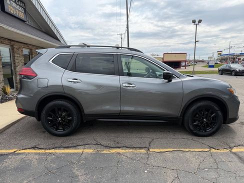 Used 2017 Nissan Rogue SV w/ Midnight Edition Package AWD/4WD image 2