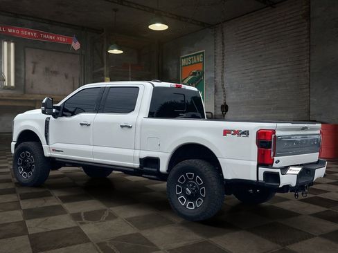 Used 2024 Ford F250 Platinum AWD/4WD image 4