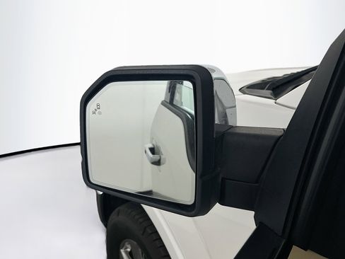 Used 2020 Ford F150 Lariat image 16