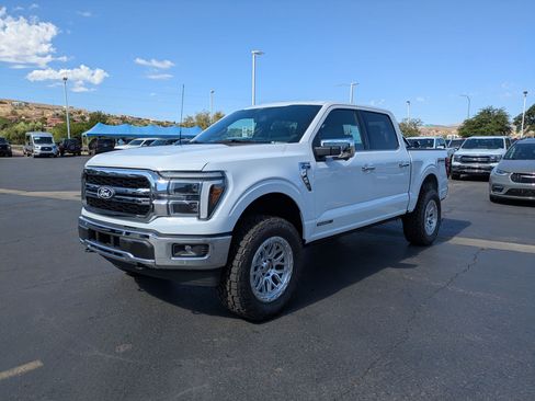 New 2026 Ford F150 Lariat w/ Equipment Group 501A Mid AWD/4WD image 8