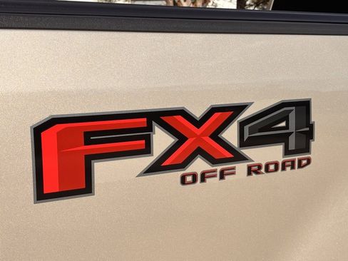 Used 2017 Ford F250 King Ranch w/ King Ranch Ultimate Package image 11