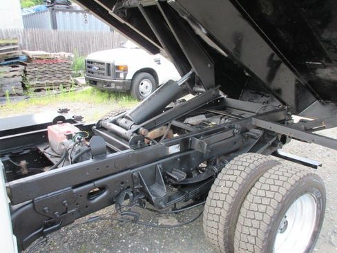 Used 2019 Ford F550 4x4 Crew Cab Super Duty image 7