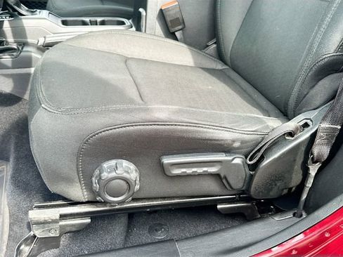 Used 2022 Jeep Wrangler Sport image 20