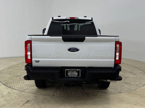 New 2026 Ford F250 XL image 10