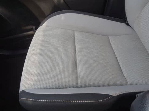 Used 2017 Toyota RAV4 XLE image 19