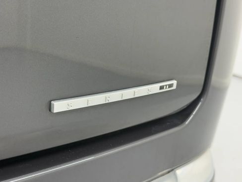 Used 2024 Jeep Wagoneer Series II w/ Flexible Seating Group image 15