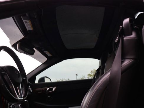 Used 2015 Mercedes-Benz SLK 250 image 12