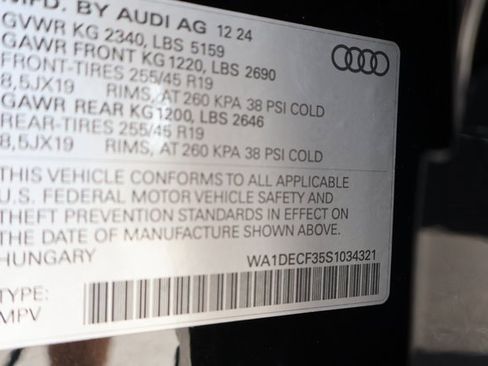 Used 2025 Audi Q3 2.0T Premium w/ Convenience Package image 28