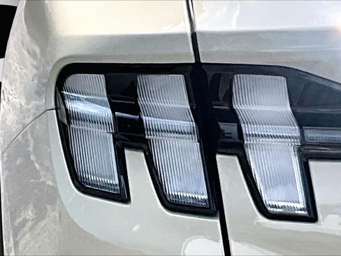 Used 2025 Ford Mustang Mach-E Select RWD image 29