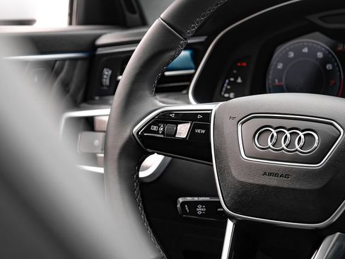 Used 2025 Audi A6 Premium Plus AWD/4WD image 15