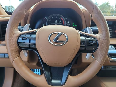 Used 2022 Lexus LC 500 Convertible image 23