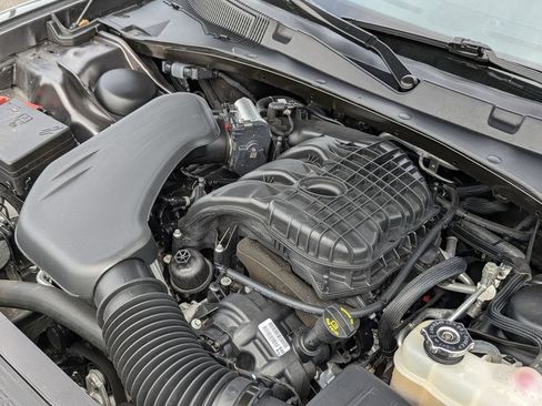 Used 2023 Dodge Charger SXT AWD/4WD image 38
