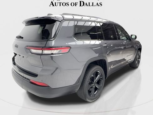 Used 2023 Jeep Grand Cherokee L Laredo AWD/4WD image 9