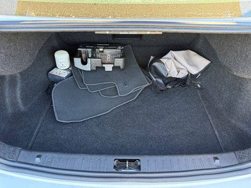 Used 2017 Volvo S60 T5 Dynamic image 16