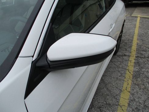Used 2018 Honda Civic LX image 27