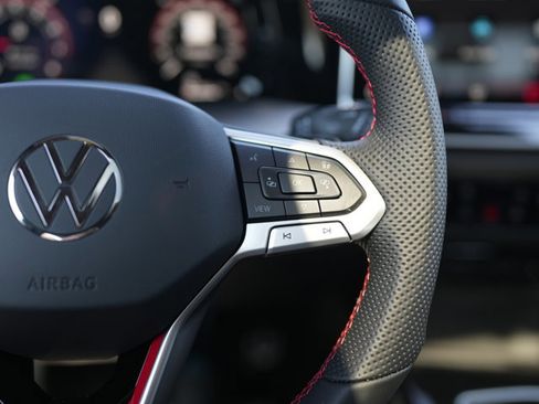 New 2026 Volkswagen GTI SE FWD image 19