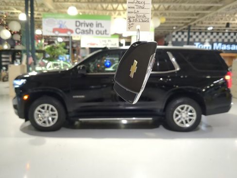 Used 2021 Chevrolet Tahoe LT AWD/4WD image 9