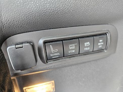 Used 2015 Ford Explorer Limited w/ Equipment Group 301A FWD image 26