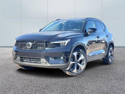 Used 2025 Volvo XC40 B5 Plus w/ Protection Package Premier