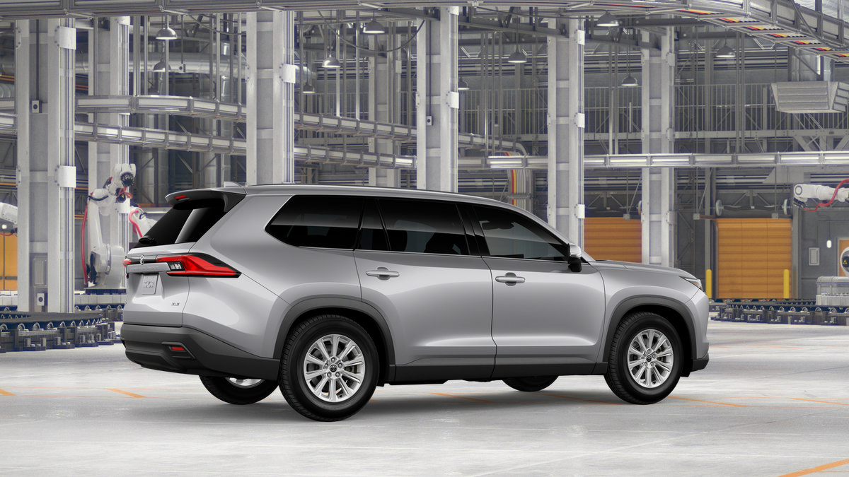 New 2026 Toyota Grand Highlander XLE FWD image 13