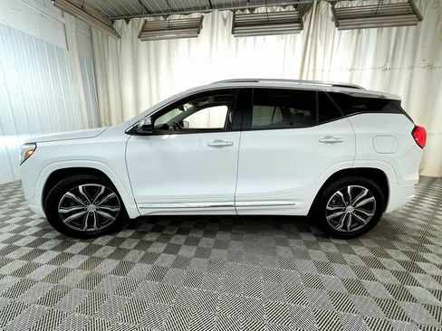 Certified 2019 GMC Terrain Denali w/ Advanced Safety Package image 20