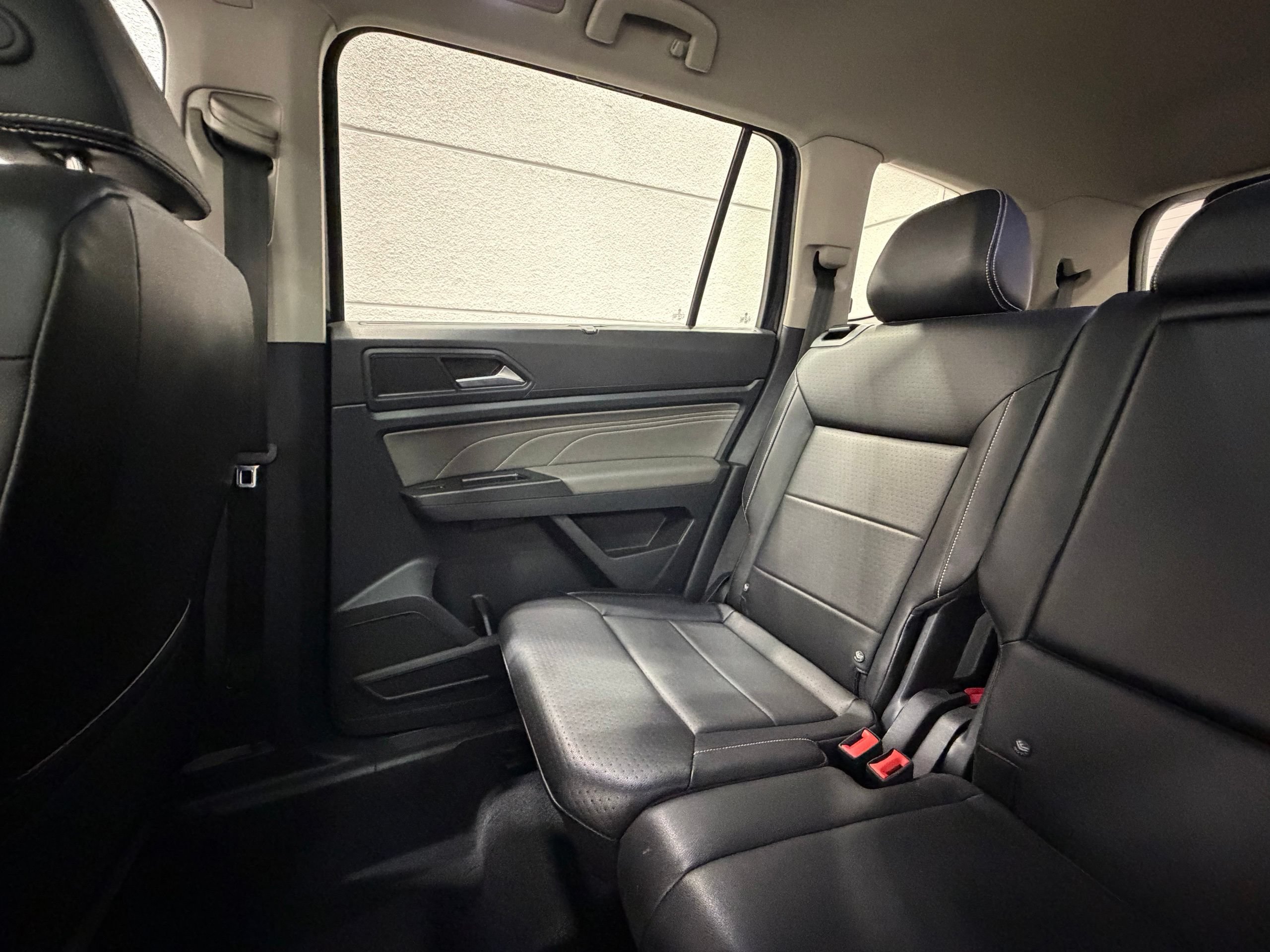 Used 2022 Volkswagen Atlas SE w/ Panoramic Sunroof Package AWD/4WD image 39
