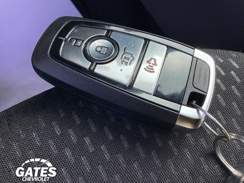 Used 2025 Ford Escape ST-Line FWD image 24