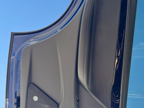 Used 2016 Tesla Model X 75D AWD/4WD image 8