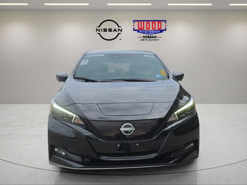 Used 2025 Nissan Leaf SV Plus FWD image 6