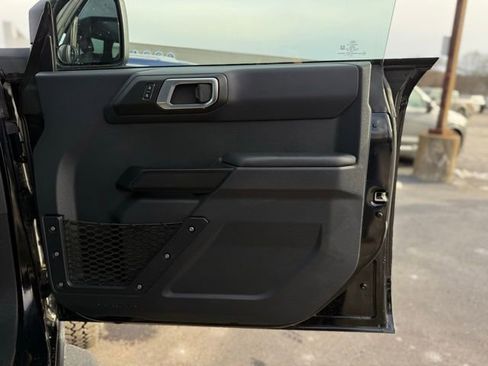 Certified 2025 Ford Bronco Big Bend w/ Black Diamond Package image 16