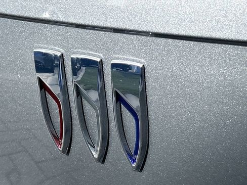New 2026 Buick Envista Sport Touring FWD image 10