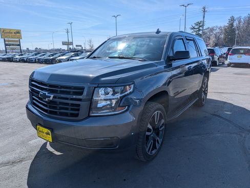 Used 2019 Chevrolet Tahoe LT w/ RST Edition image 4