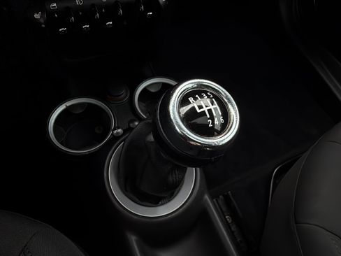 Used 2011 MINI Cooper S image 17