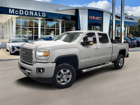 Used 2018 GMC Sierra 3500 Denali w/ Duramax Plus Package image 1