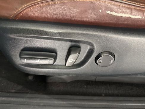 Used 2016 Toyota 4Runner Limited image 20