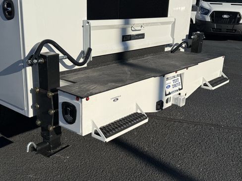 New 2025 Ford F550 XL w/ XL Chrome Package image 9