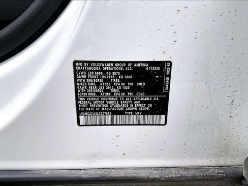 Used 2020 Volkswagen Atlas Cross Sport SEL AWD/4WD image 31