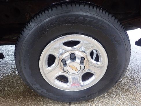 Used 2003 Chevrolet Silverado 1500 W/T image 25