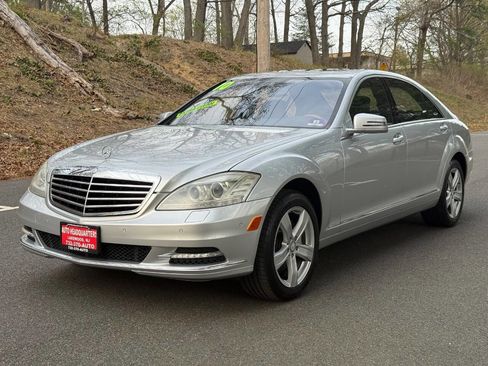 Used 2010 Mercedes-Benz S 550 4MATIC image 1