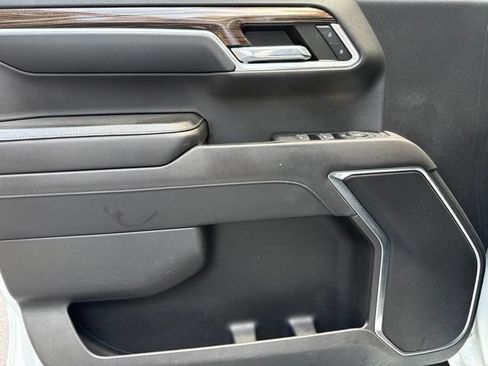 Used 2022 Chevrolet Silverado 1500 RST AWD/4WD image 9