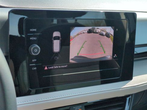 New 2026 Volkswagen Taos S image 10